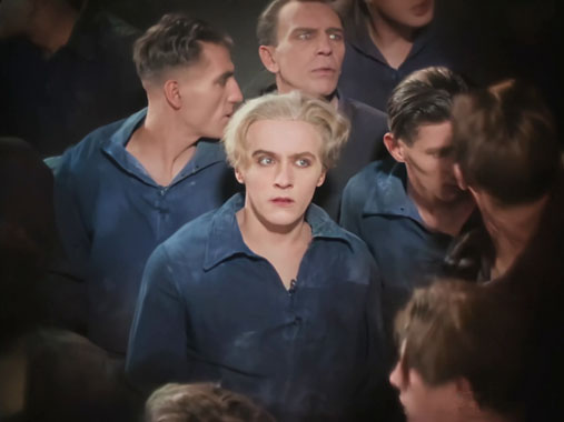 Metropolis en couleurs, 1927 colorisé par Moonflix en 2023