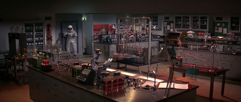 Station 3 Ultra Secret = The Satan's Bug, le blu-ray français.de 2022.