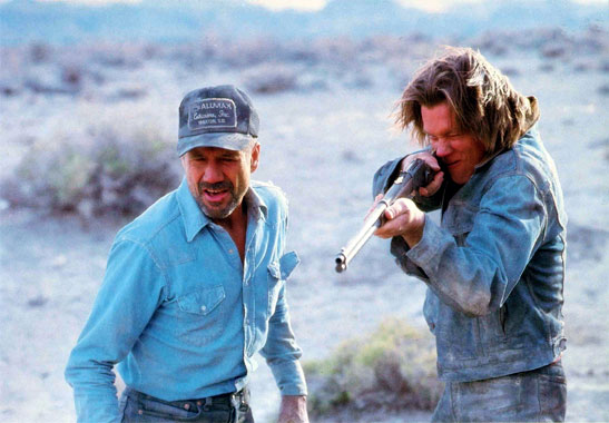 Tremors (1990) photo