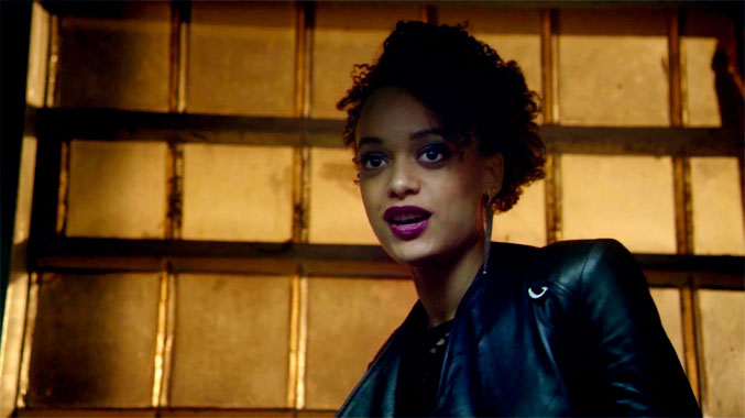 The Flash S01E12: La téléporteuse (2015)