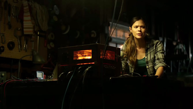 Frequency S01E01: Chapitre premier (2016)