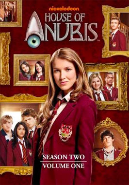 House Of Anubis, la saison 2 de 2012 de la série de 2011