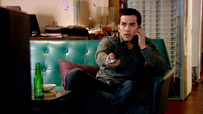 The Almighty Johnsons S01E02: This Is Where Duty Starts (2011)