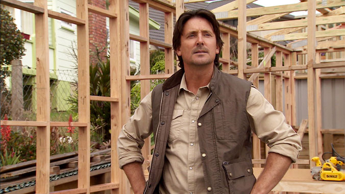 The Almighty Johnsons S01E04: You Gotta Love Life, Baby (2011)