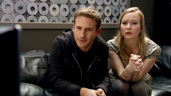 The Almighty Johnsons S01E04: You Gotta Love Life, Baby (2011)