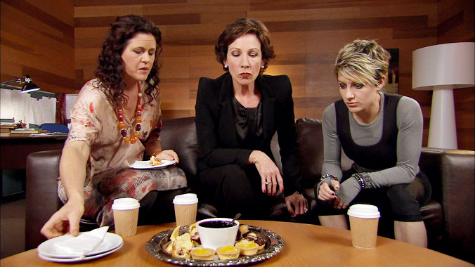 The Almighty Johnsons S01E05: This Is Not Washing Powder, My Friend (2011)