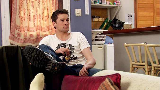 The Almighty Johnsons S01E07: Bad Things Happen (2011)