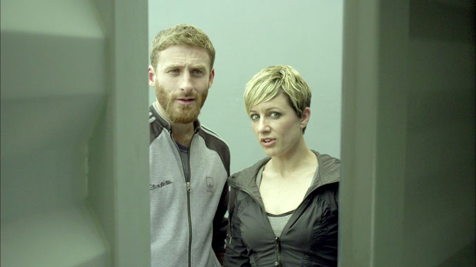 The Almighty Johnsons S02E08: Man-Flu (2012)