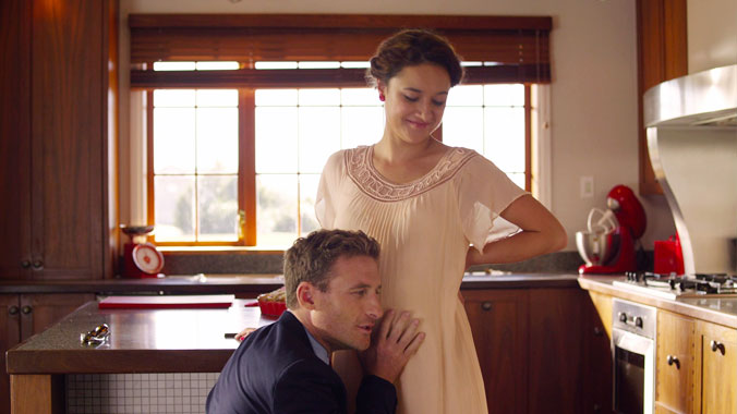 The Almighty Johnsons S03E01: An Orchard of Trees (2013)