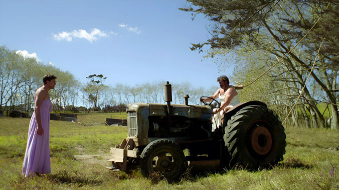 The Almighty Johnsons S03E07: Typical Auckland God (2013)