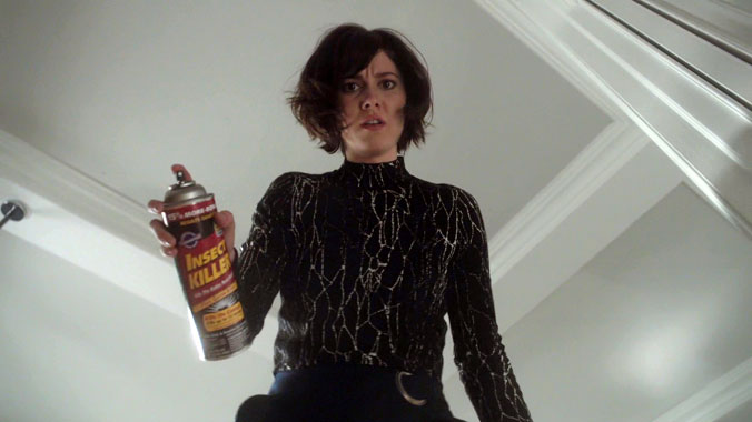 Braindead S01E02: Les chaises musicales (2016)