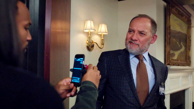 Braindead S01E08: Déclaration de guerre (2016)