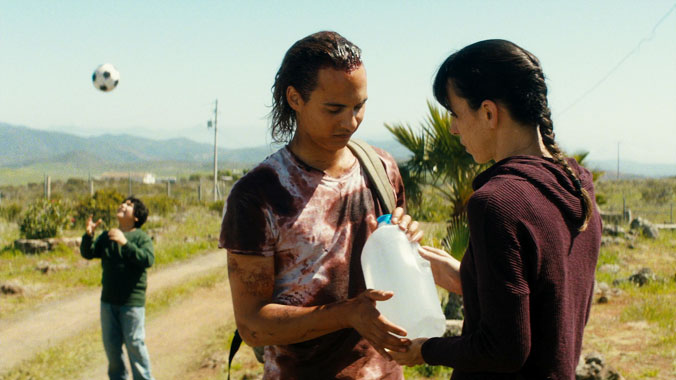 Fear The Walking Dead S02E08: Grotesque (2016)