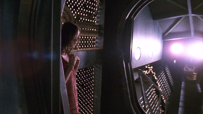Firefly S01E04: Le piège / Pilleurs d'épave.