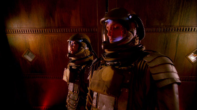 Firefly S01E04: Le piège / Pilleurs d'épave.