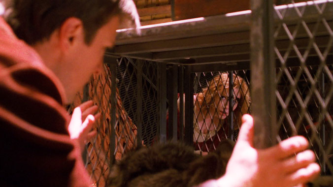 Firefly S01E07: La femme du commandant (2002)
