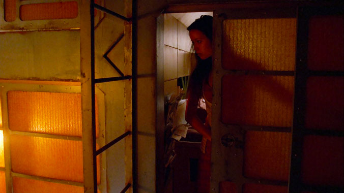Firefly S01E14: Objet volant identifié (2002)