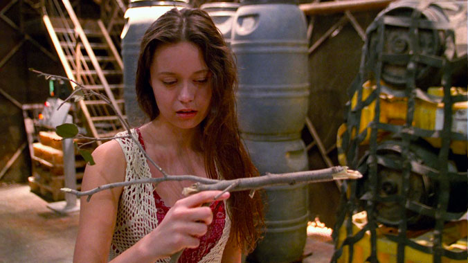 Firefly S01E14: Objet volant identifié (2002)