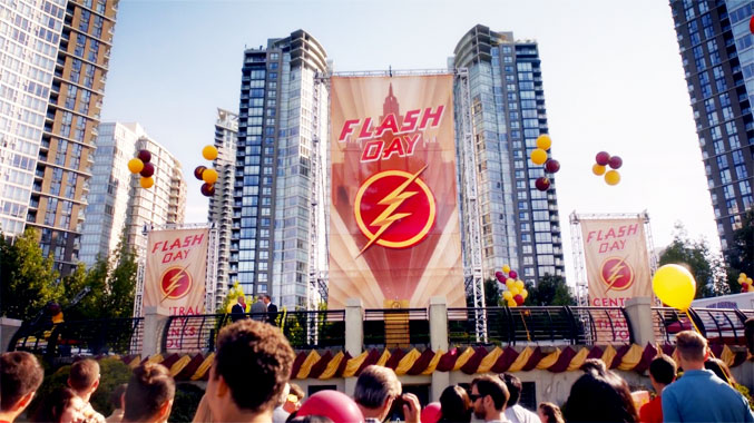 The Flash S02E01: L'homme qui sauva Central City (2015)
