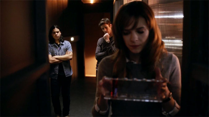 The Flash S02E16: Trajectoire (2016)