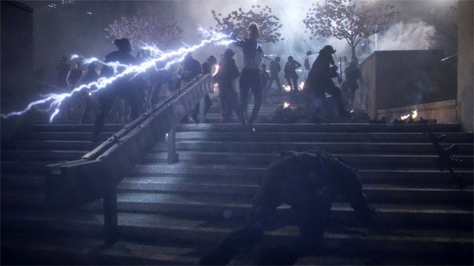 The Flash S01E22: Invincible (2016)