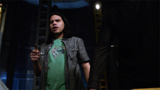 The Flash S01E22: Invincible (2016)