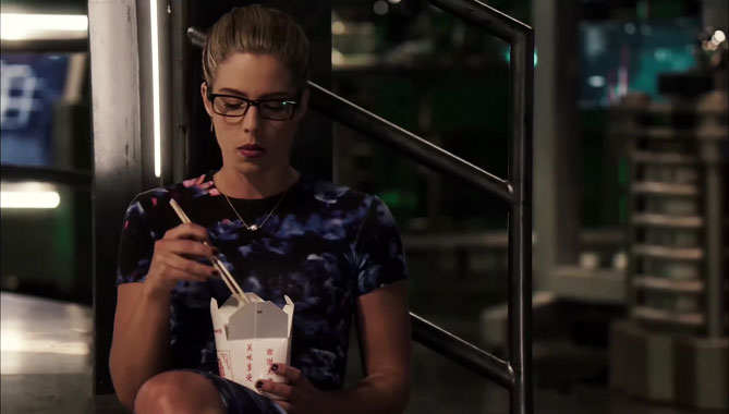 The Flash S03E03: Paradoxe (2016)