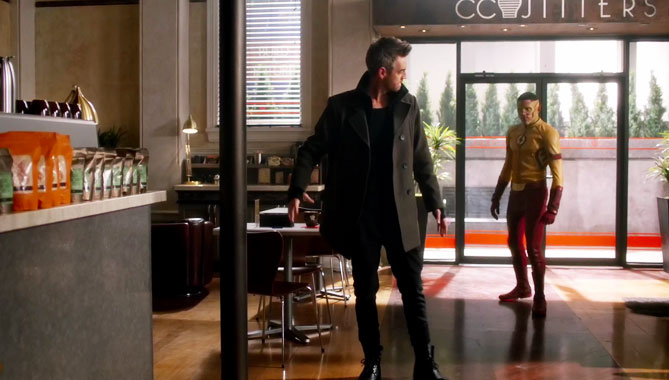 The Flash S03E12: Intouchable (2017)