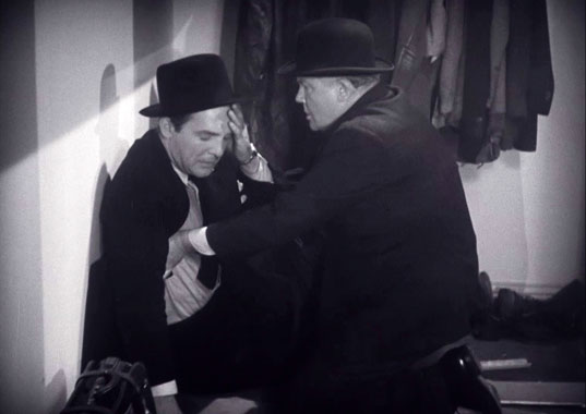 The Green Hornet S01E10: Bullets and Ballots (1940)