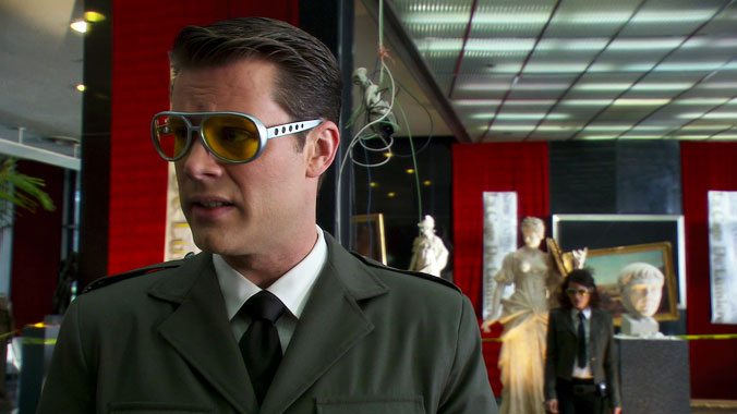 The Middleman S01E03: The Sino-Mexican Revelation (2008)