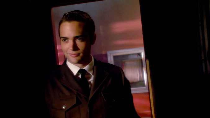 The Middleman S01E10: La lamentation de la poupée vampirique (2008)