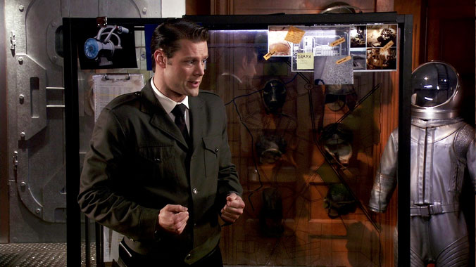 The Middleman S01E12: Le Palindrome du Palindrome réversible (2008)