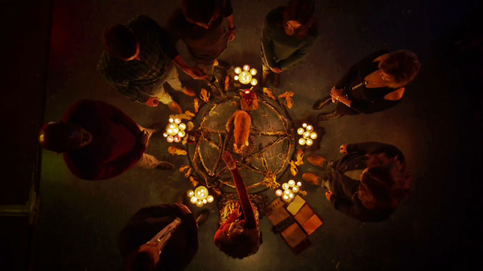 Midnight, Texas S01E09: Les cavaliers de l'orage (2017)