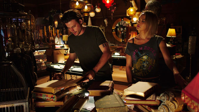 Midnight Texas S02E07: Le Bal de la Sorcière (2018)