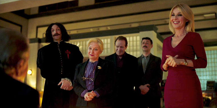 Le Ministère du Temps S04E06: Comme le Temps passe (2020)