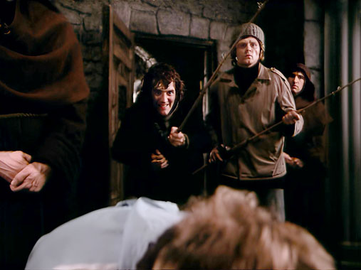 The New Avengers S01E01: Le repaire de l'Aigle (1976)