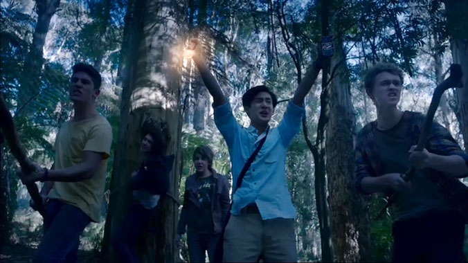 Nowhere Boys: Entre 2 mondes S01E13: Révélations (2014)