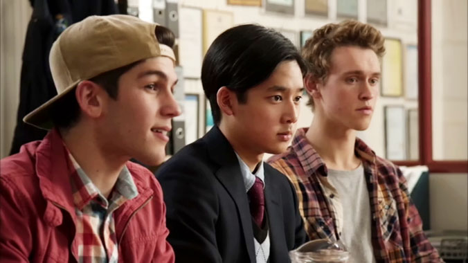 Nowhere Boys S02E01: Episode premier (2014)