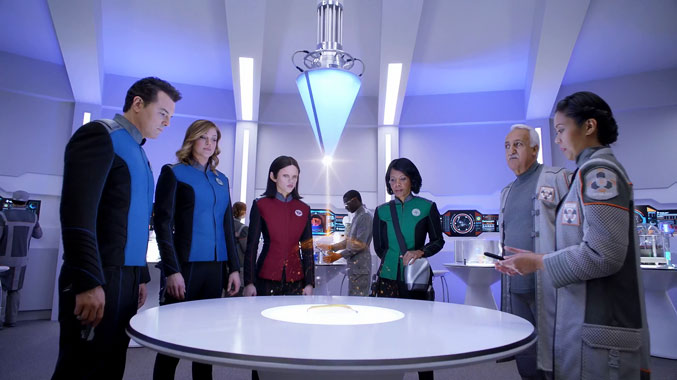 The Orville S01E01: Vieilles blessures (2017)
