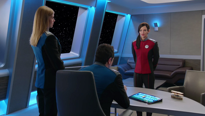 The Orville S02E05: Le monde entier est un gâteau d'anniversaire (2019)