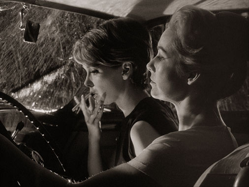 The Outer Limits S01E32: La porte du passé (1964)