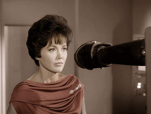 The Outer Limits S02E08 : Planète miniature (1964)