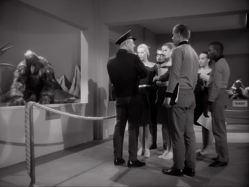 The Outer Limits S02E13: Le double (1964)