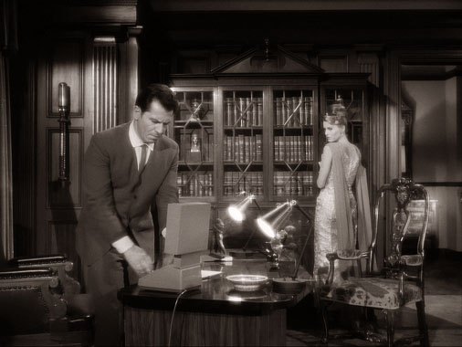 The Outer Limits S02E13: Le double (1964)