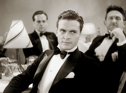 Phantom of The Air 1933 S01E01 : The Great Air Meet (1933)