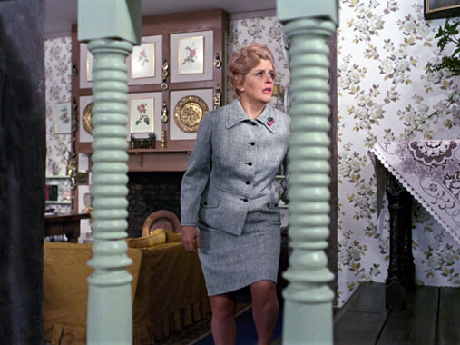 Mon ami le fantôme S01E02 ou S01E13: Mais quelle jolie petite chambre ! (1969)