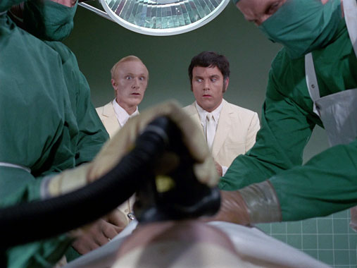 Mon ami le fantôme,S01E05 / S01E25: Vous trouverez toujours un coupable (1969)