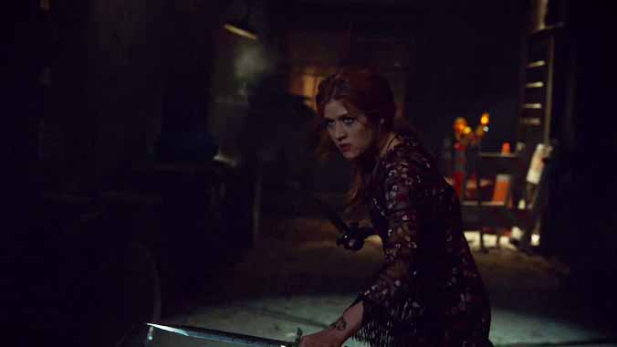 Shadowhunters S03E03: Ce qui se cache sous la surface (2018)