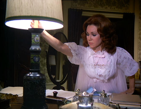 Le Sixième sens S01E12 : L'ombre dans le puits (1972)