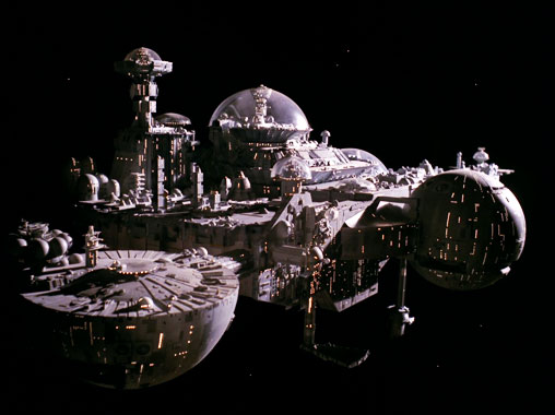Cosmos 1999 S01E22: La mission des Dariens (1975)